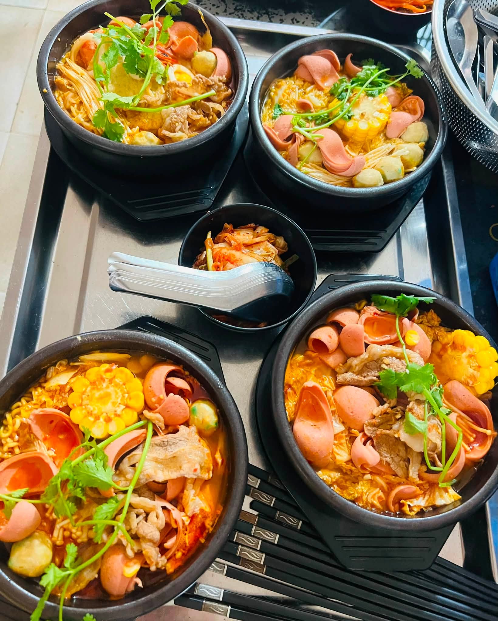 Mì cay bò mỹ
